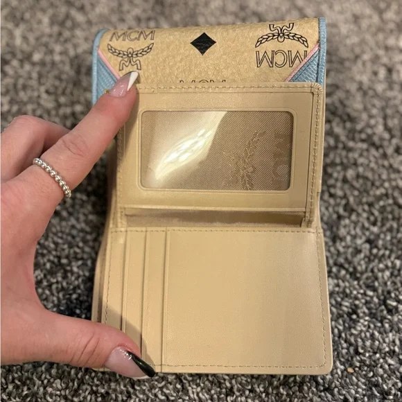 MCM Visetos Trifold Beige and blue Leather Wallet - Picture 11 of 14